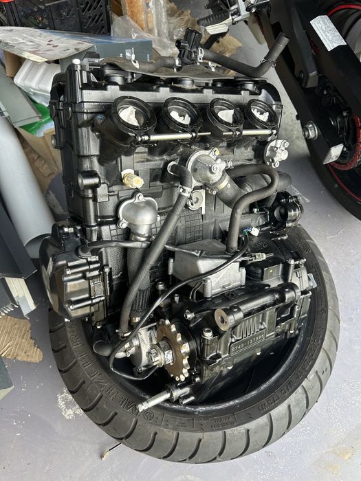 Motor si cutie viteze Suzuki Gsr 750