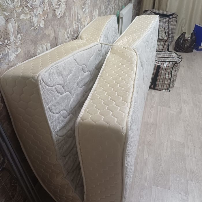 Продается Ортопедический Матрац спальный