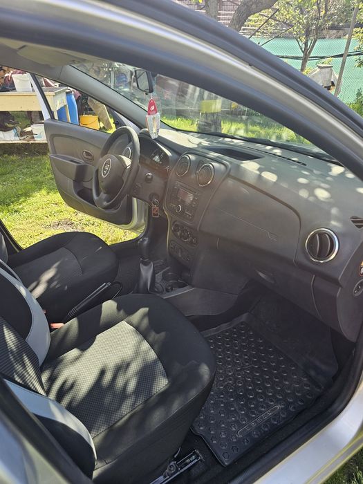 Dacia Logan 1.2 benzină 80.000km