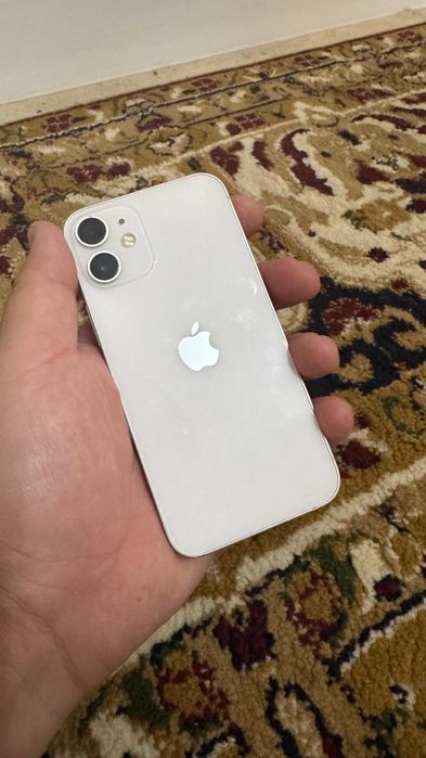 IPhone 12 mini 64gb емкость 70%