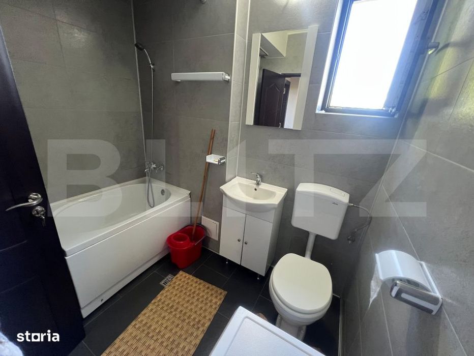Apartament de inchiriat, cu 2 camere decomandat, 48 mp in zona Comuna