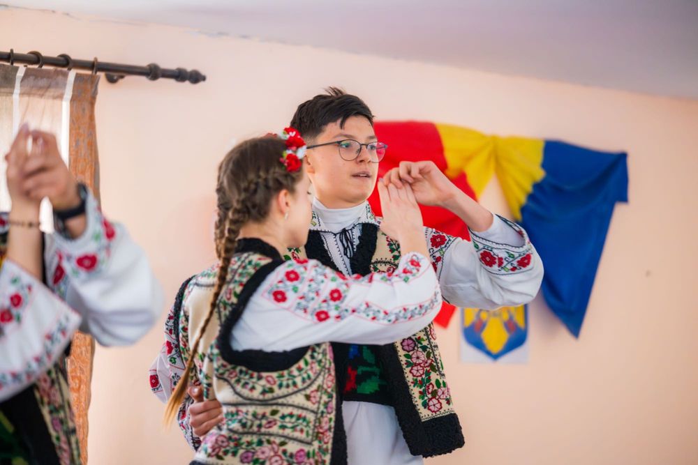 Trupă de dans popular