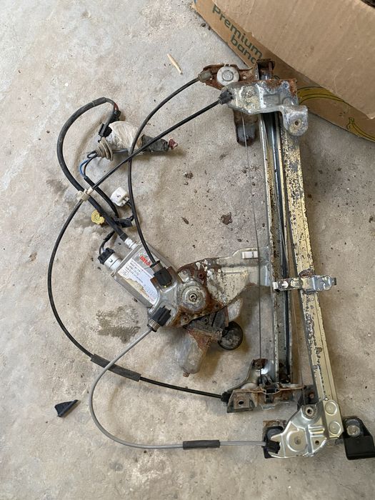 Запчасти на toyota 4runner N28