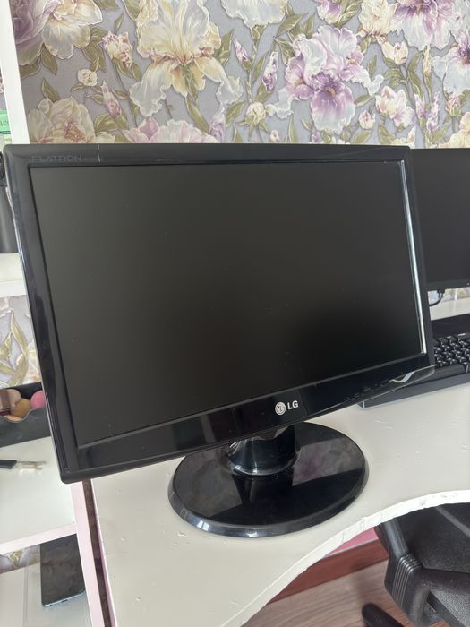Монитор lg 60 hz
