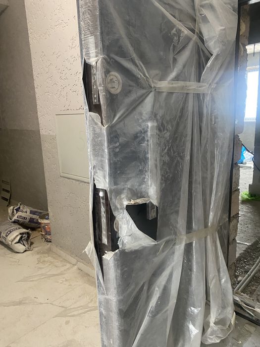 Дверь входная металлическая