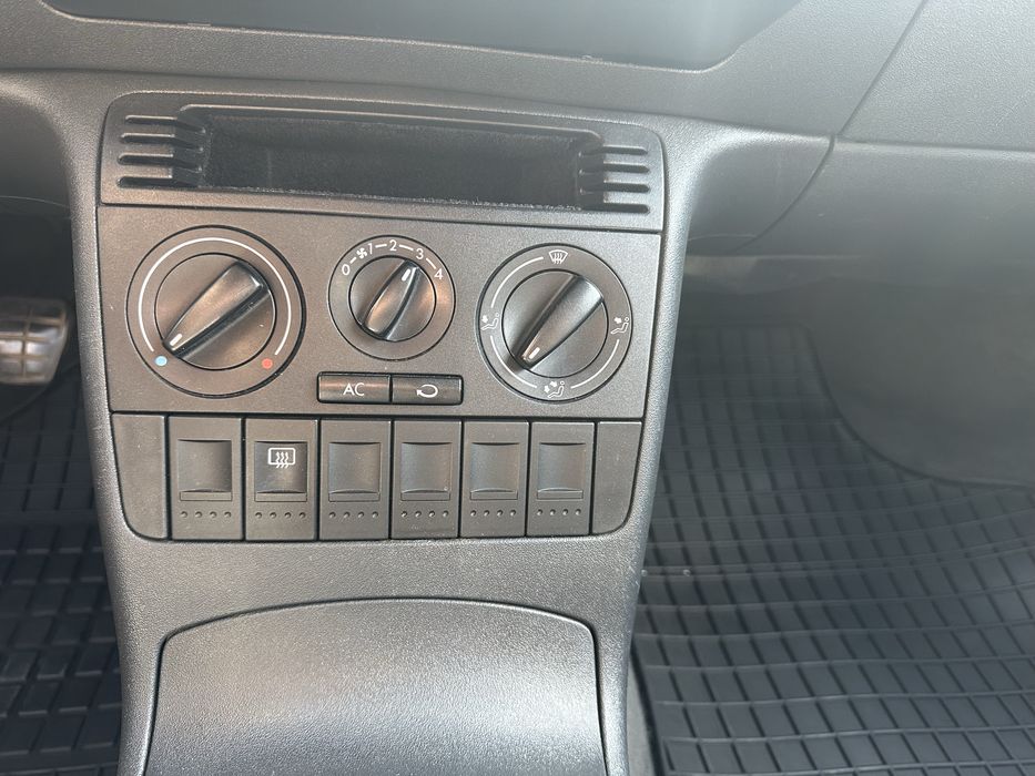 VW Polo 1.4 MPI 60 К.С.