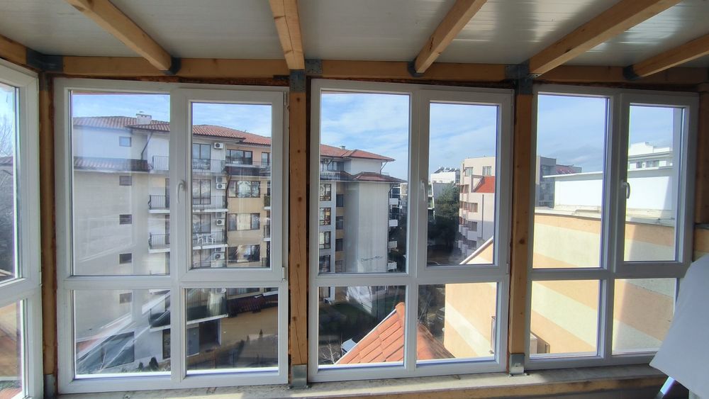 Конструкция от дърво и термопанел 5х9х2,5 м - 45м"