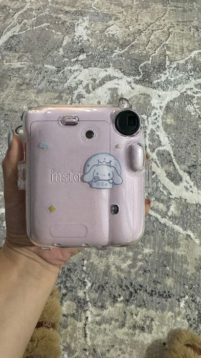 Instax 12 mini с чехлом