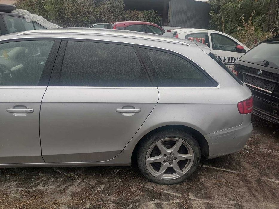 Dezmembrari / Dezmembrez / Piese Audi A4 B8 (2007–2015)