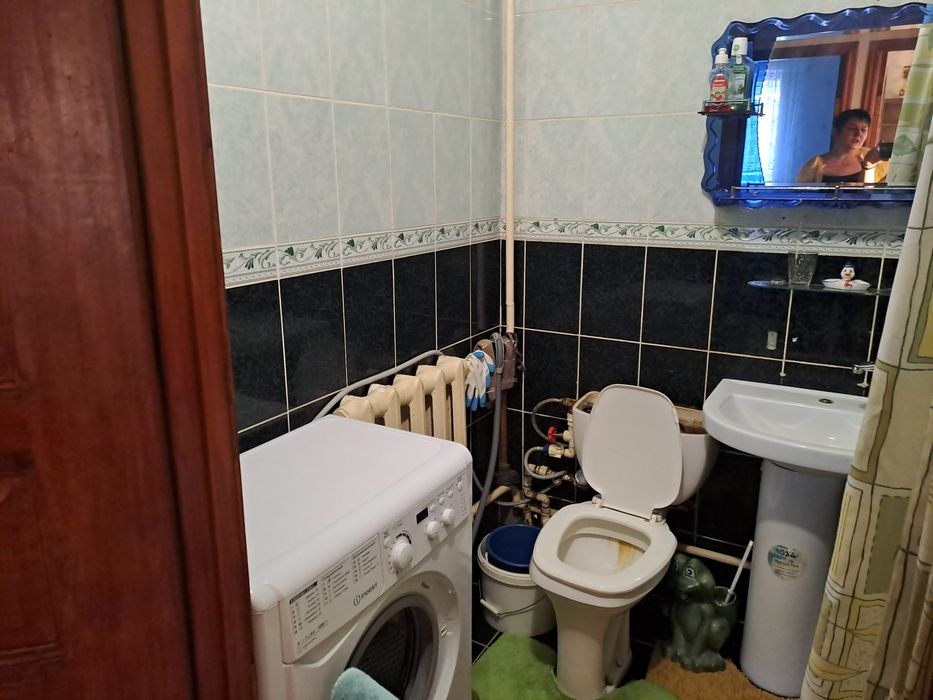 Продам 2 комнатную квартиру