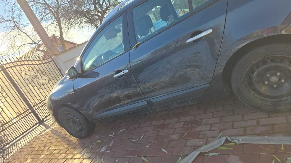 Aripa, Usa fata - spate stanga Renault Megane 3 TEB66