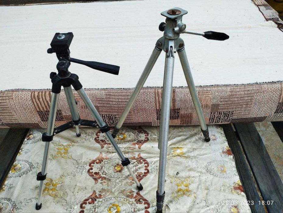 2 штатива для съёмки с камеры телефона c указателем уровня ниже цены