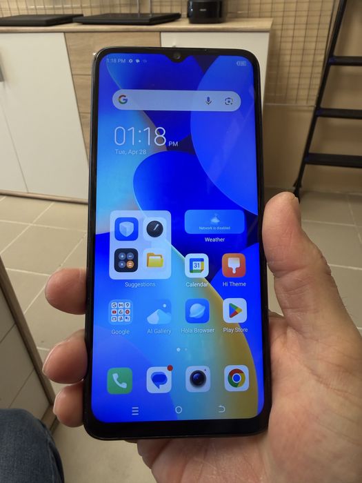 Tecno Spark 10 4/128gb - отличен