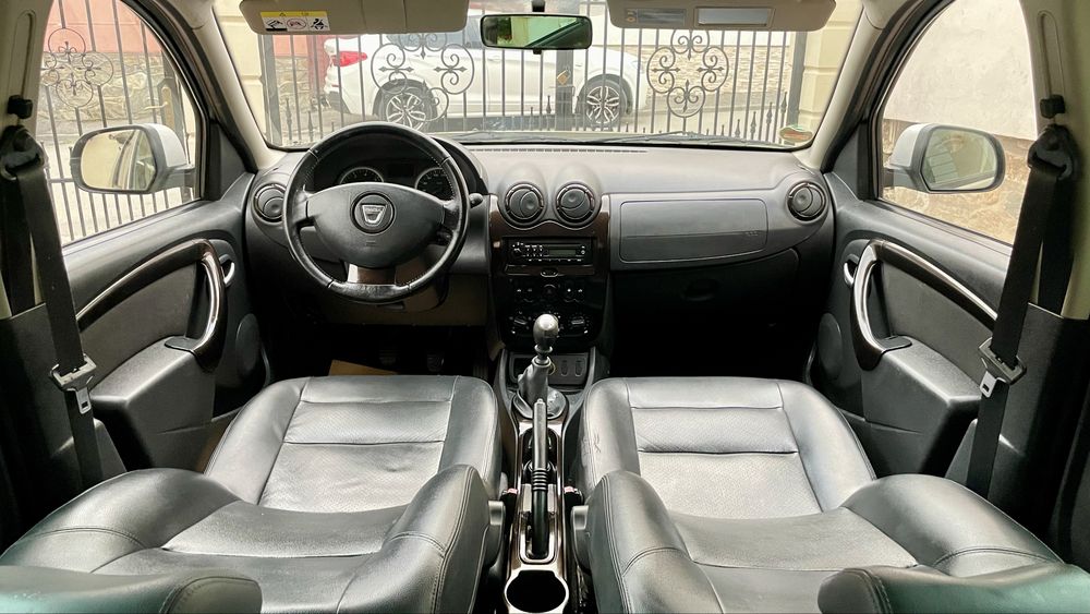 Dacia Duster 1.5 dci,2011**Garantie**Rate**