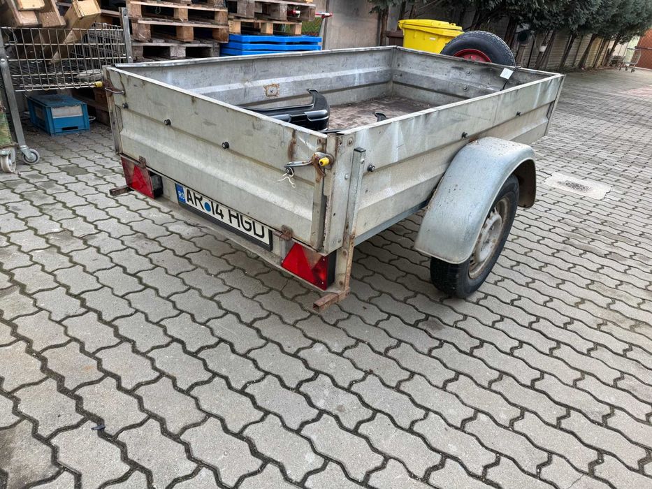 Remorcuta Stema an 1999 masa maxima 700kg Imatriculata