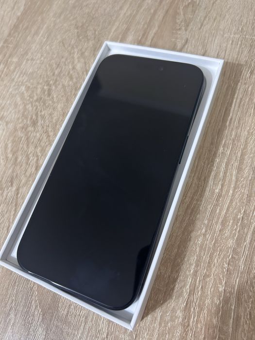 Продам iphone 15 pro 128 gb