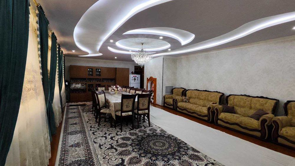 Участок 4-сотки 2-Этажный 10-комнат,улица Мехржон, 4-роддом.