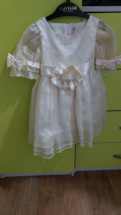 Недорого продам детские вещи.