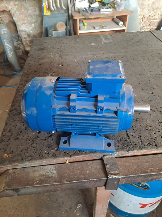 Ел.мотори нови 220волта