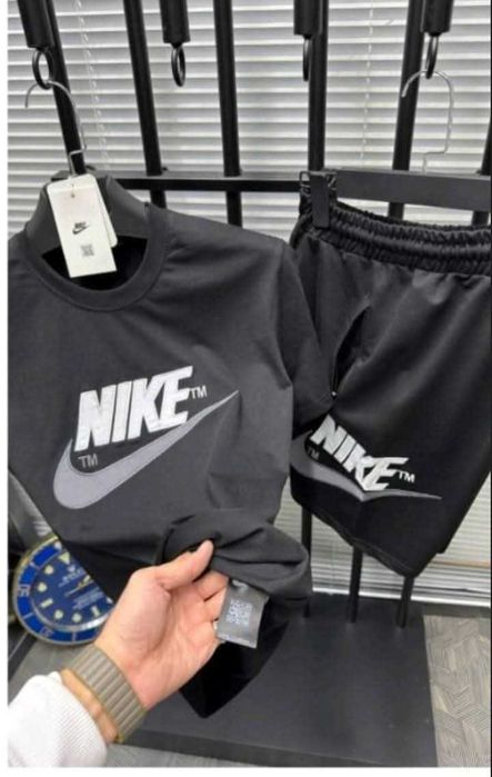Мъжки летни екипи Nike