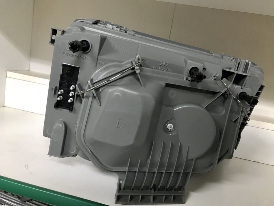 Фары Мерседес W124/ Mercedes-Benz W124 E200,E220,E230,E240