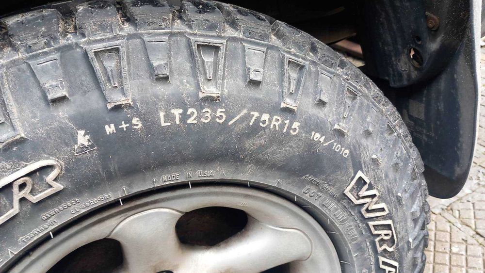 Гуми Goodyear вранглер 235/75R15