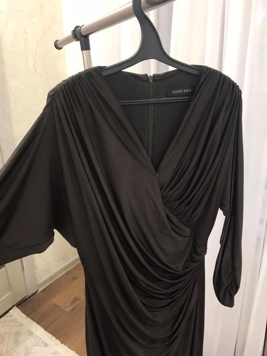 Продам платья нарядные