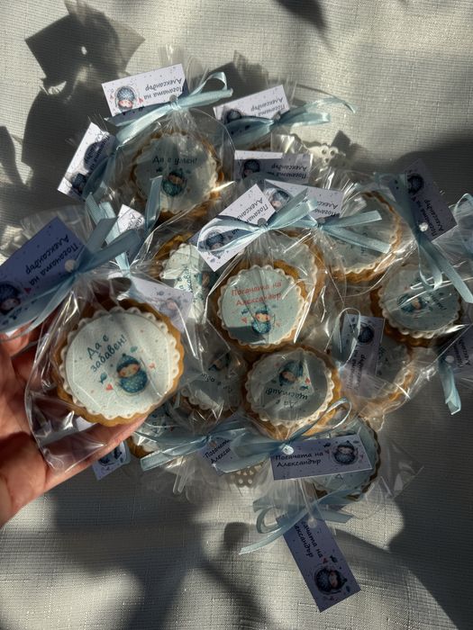 Меденки за погача на бебе