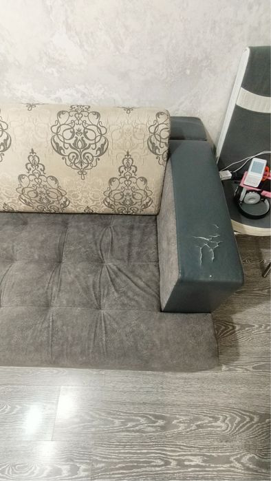 Продам удобный угловой диван