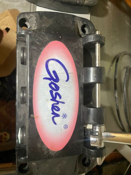 продам фризер морду крышку выдачи разливного мороженого