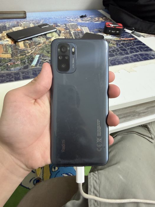 Продам redmi note 10