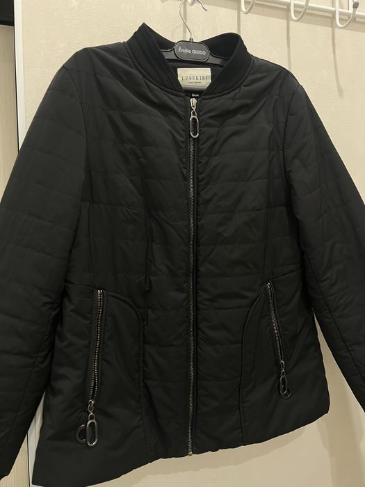 Продается бомбер.