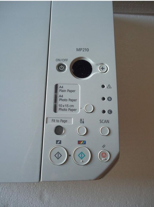 Продам МФУ Canon Pixma MP210