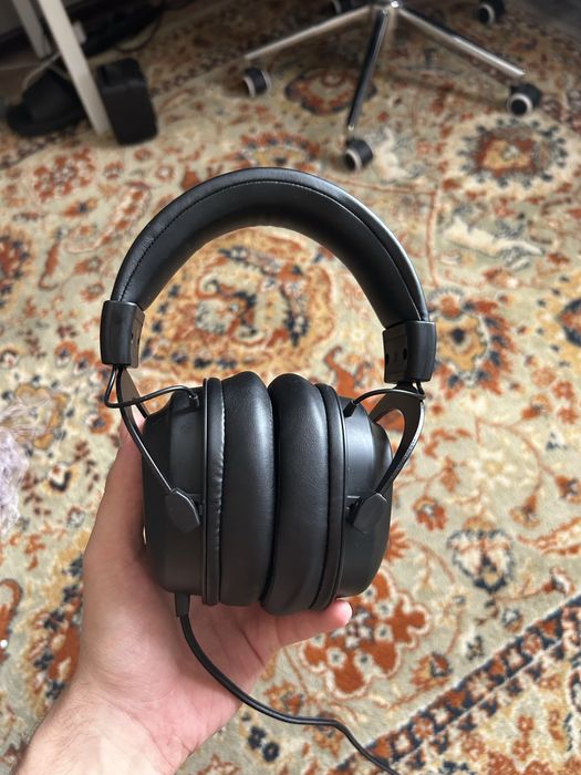 Продам наушники игровые