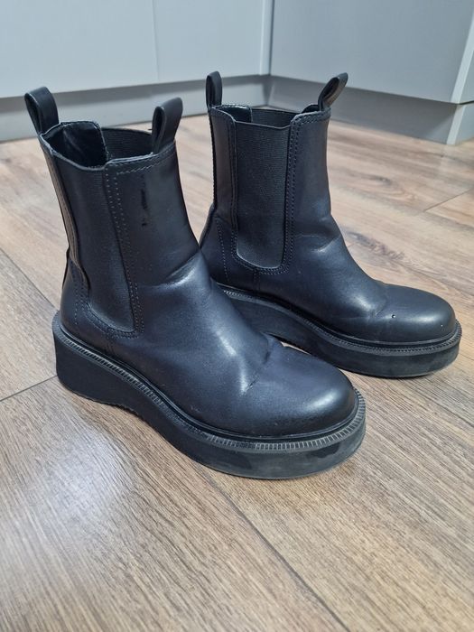Продам челси сапоги