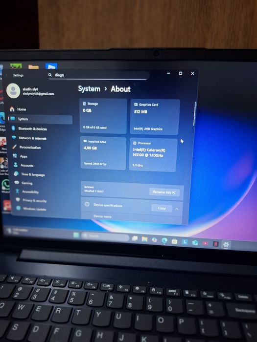 Vand laptop IdeaPad115IJL7 diagonala de 15''