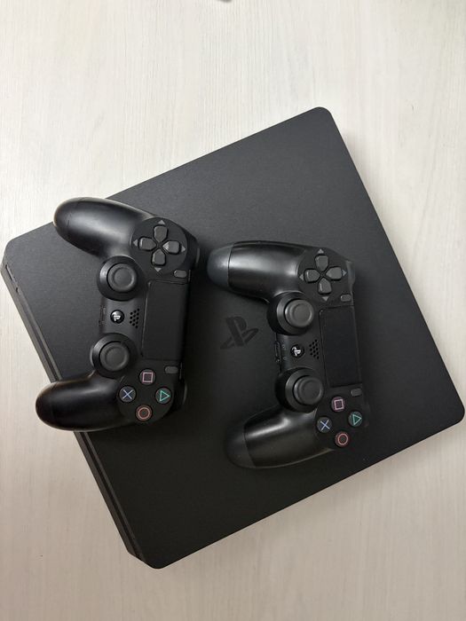 PlayStation 4 Slim