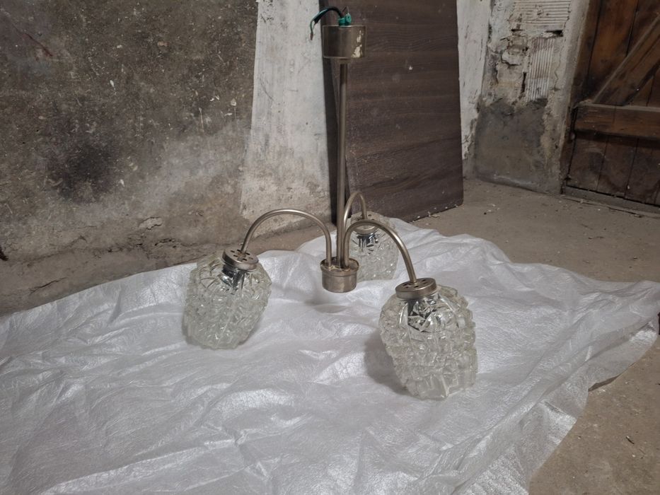 Стар ретро полилей