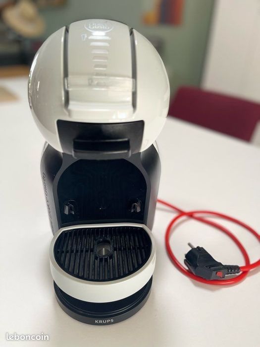 Кафемашина Dolce Gusto
