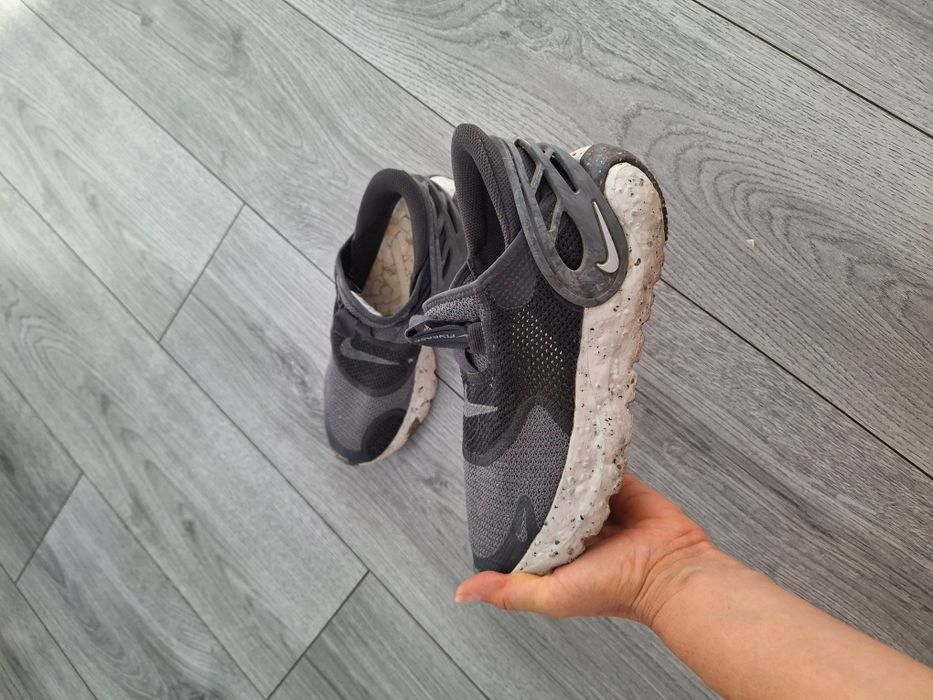 Adidasi Nike glidee flyease nr 40 stare ca noi