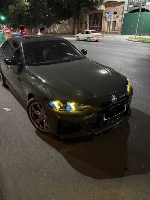 BMW I4 M50 2024 Zor xollata kamchiligi yoq