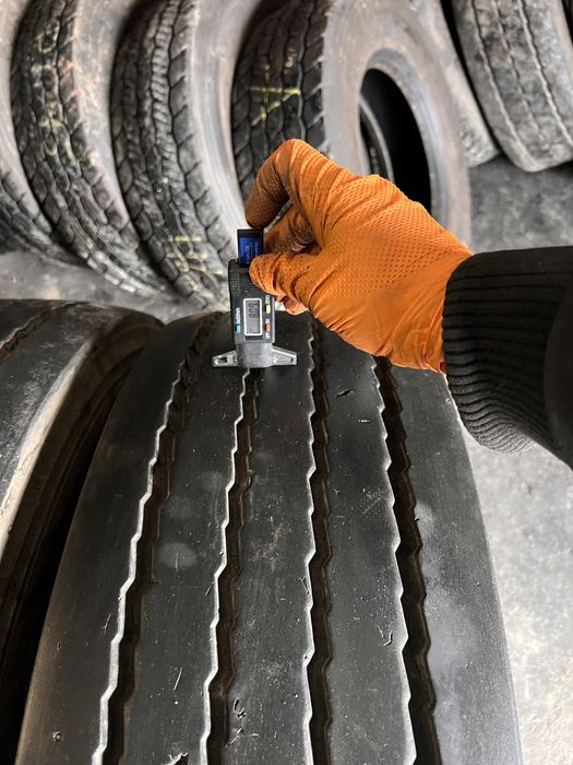 2 anvelope camion 265/70/19.5 , Hankook , 8.8 mm