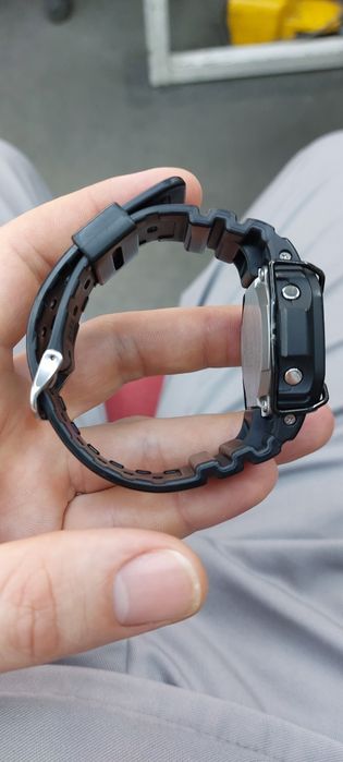 vând ceas casio g-shock gw-m5610u