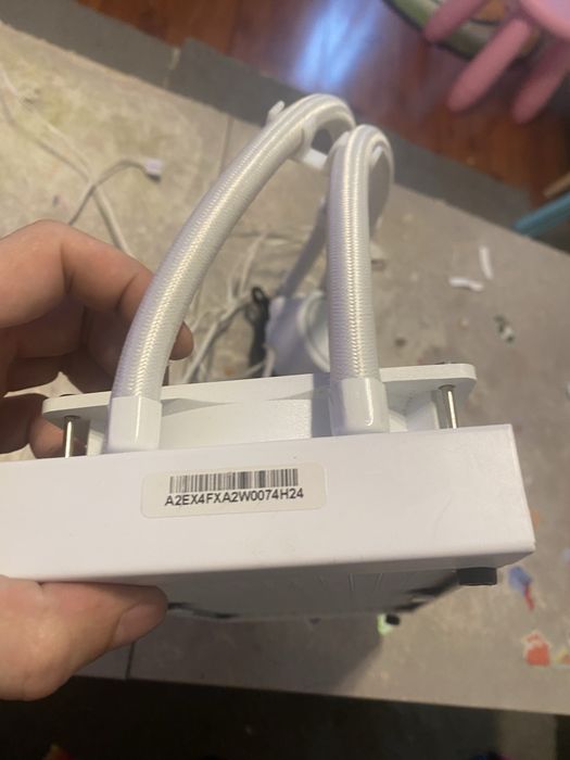 Aio 240 id cooling  white argb