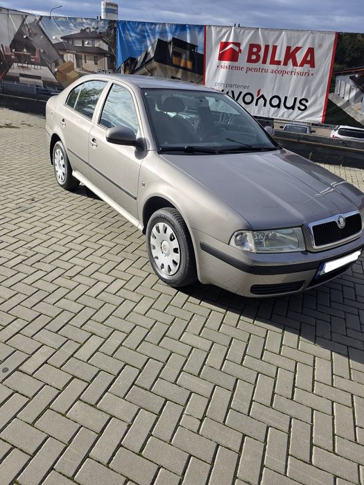 SKODA Octavia 2010 — imagine 2