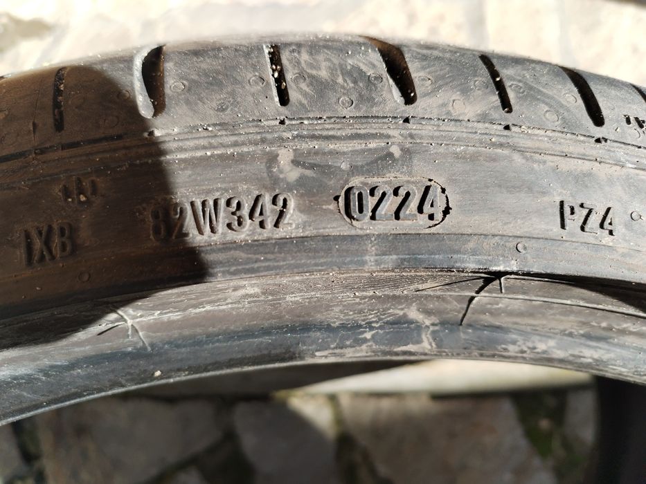 Pirelli 275 30 20