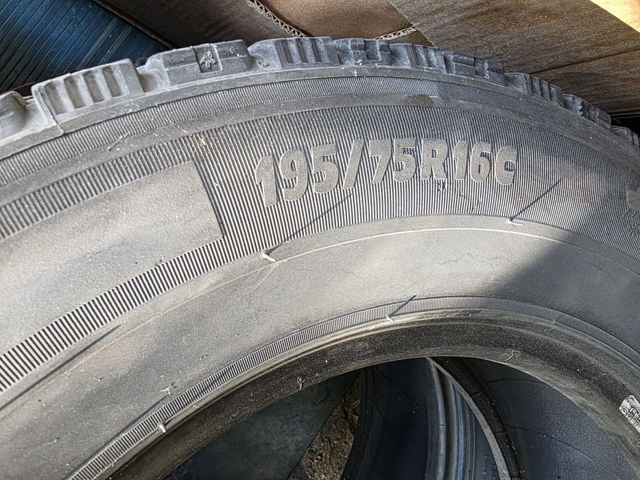 MISHELIN ALPIN 195/70 R 16 c