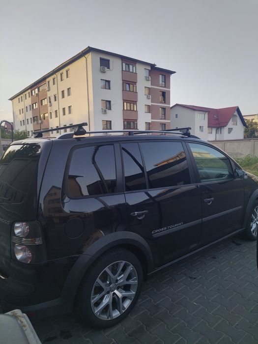 VOLKSWAGEN Touran 2007 — imagine 3