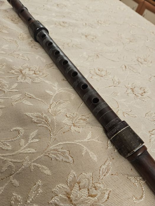 Кавал истинска изработка с кост