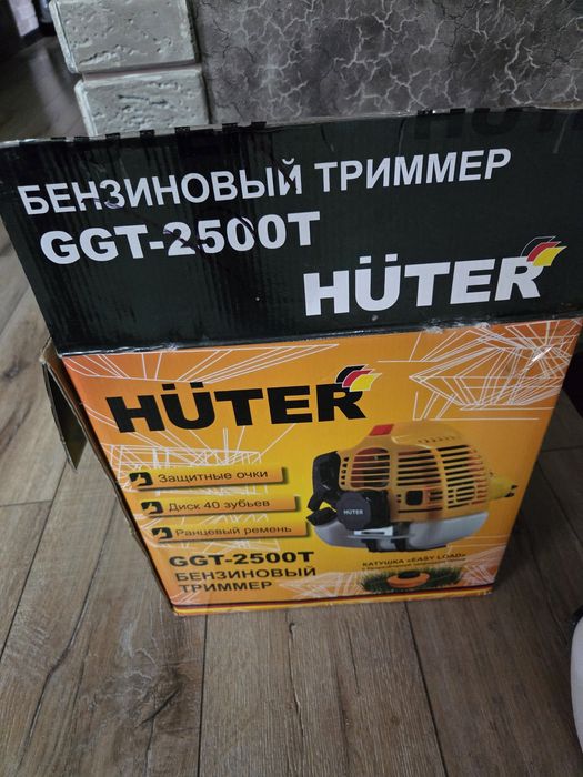 Бензиновый тример HUTER